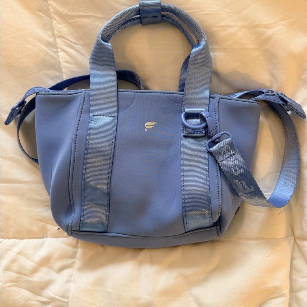 Fabletics Blue The Grip Duffle Shoulder Bag - Picture 3 of 6